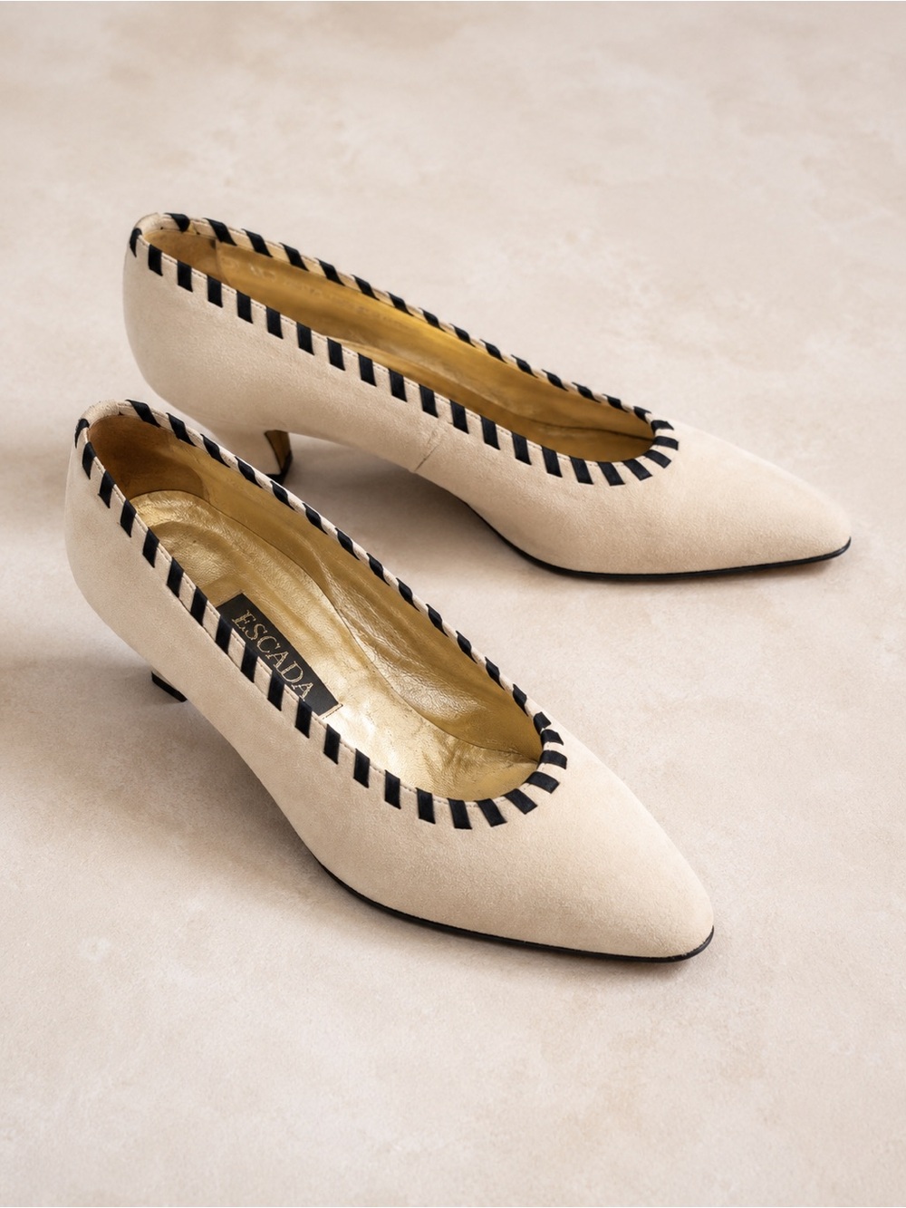 Vintage Escada Suede Block Heels Women’s Shoes Size 8.5